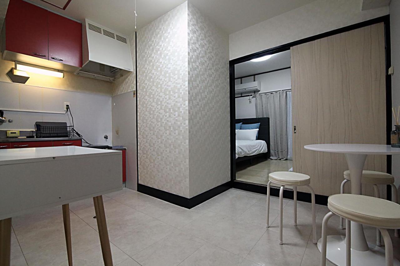 דירות טוקיו Shinjuku! Hayashi House 3P Free Wi-Fi! מראה חיצוני תמונה